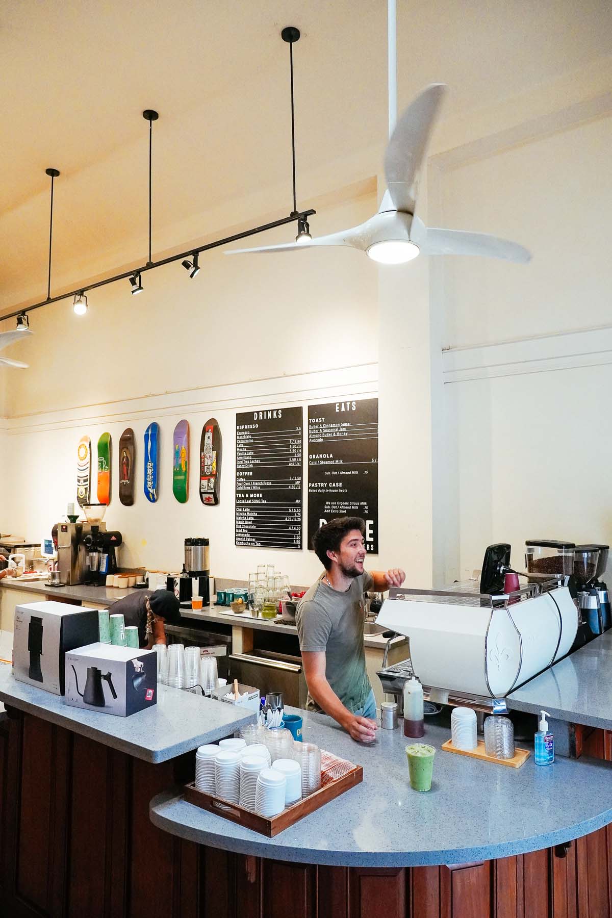 Side counter view of Dune coffee State Street location in downtown Santa Barbara, California